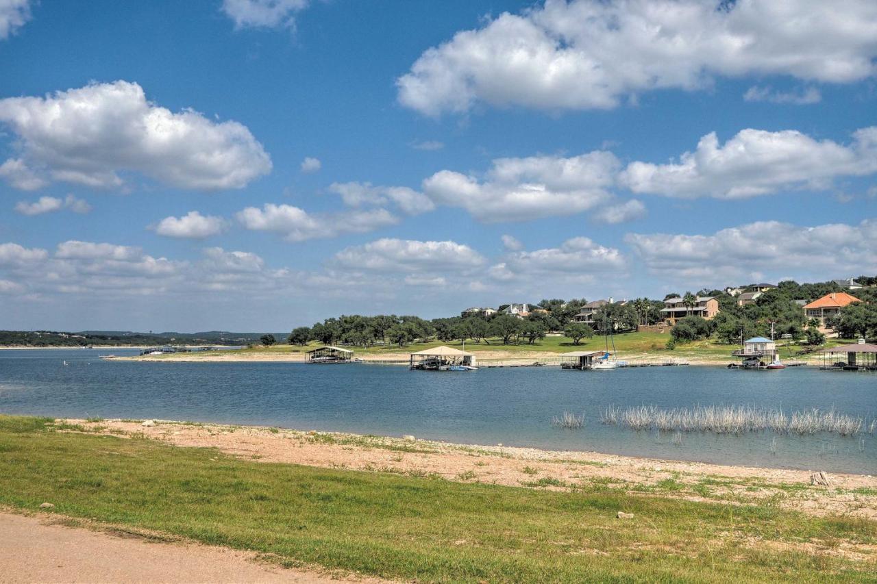 Waterfront Lake Travis Home With Pool Access! Point Venture Bagian luar foto